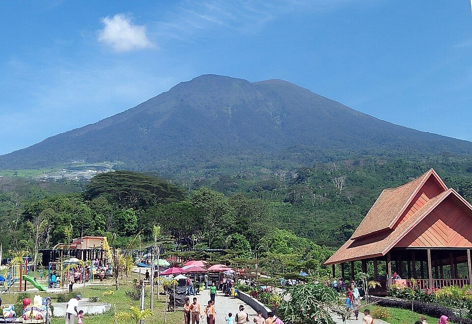 Gunung Dempo