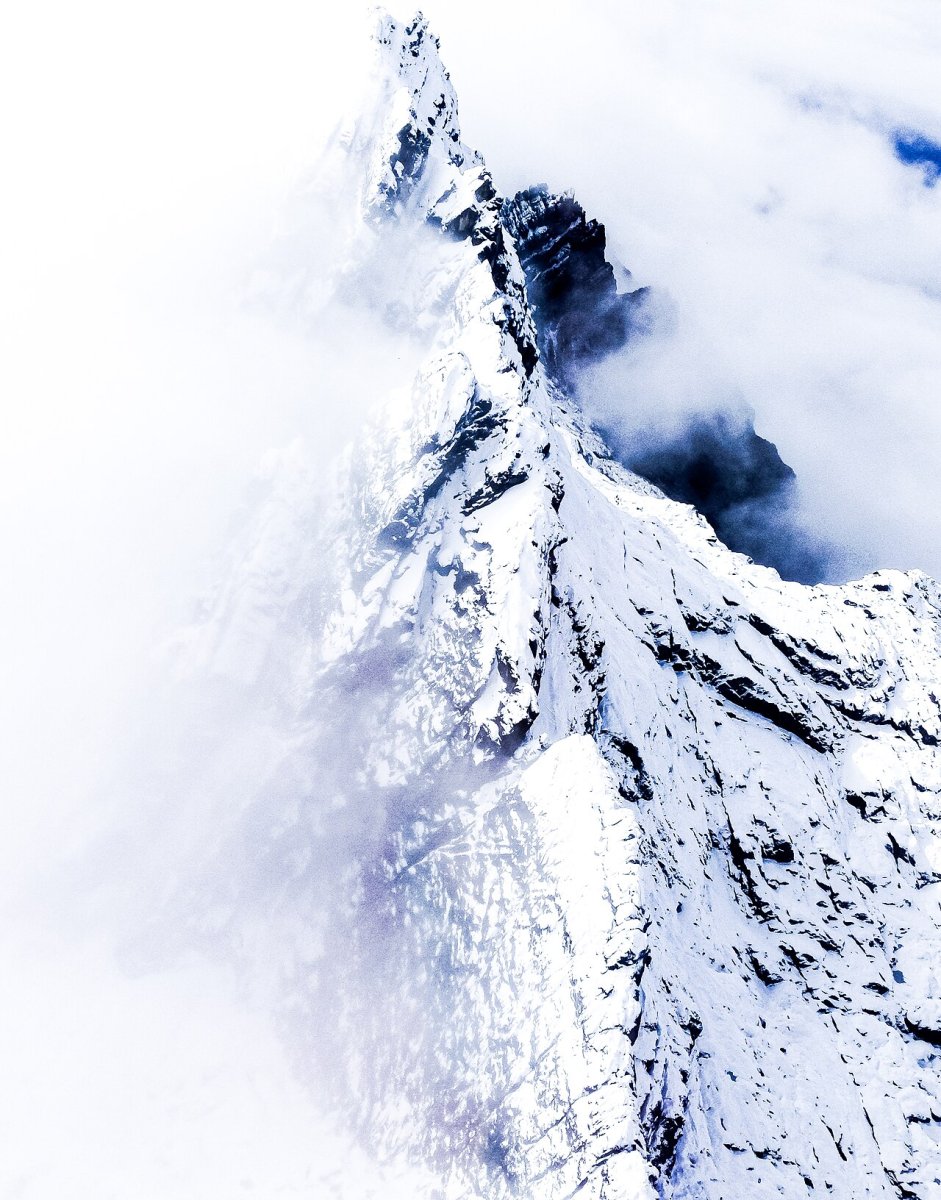 Piramida Carstensz (Puncak Jaya)