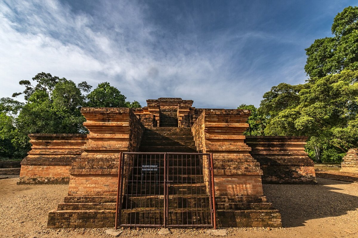 Kawasan Candi Muaro Jambi